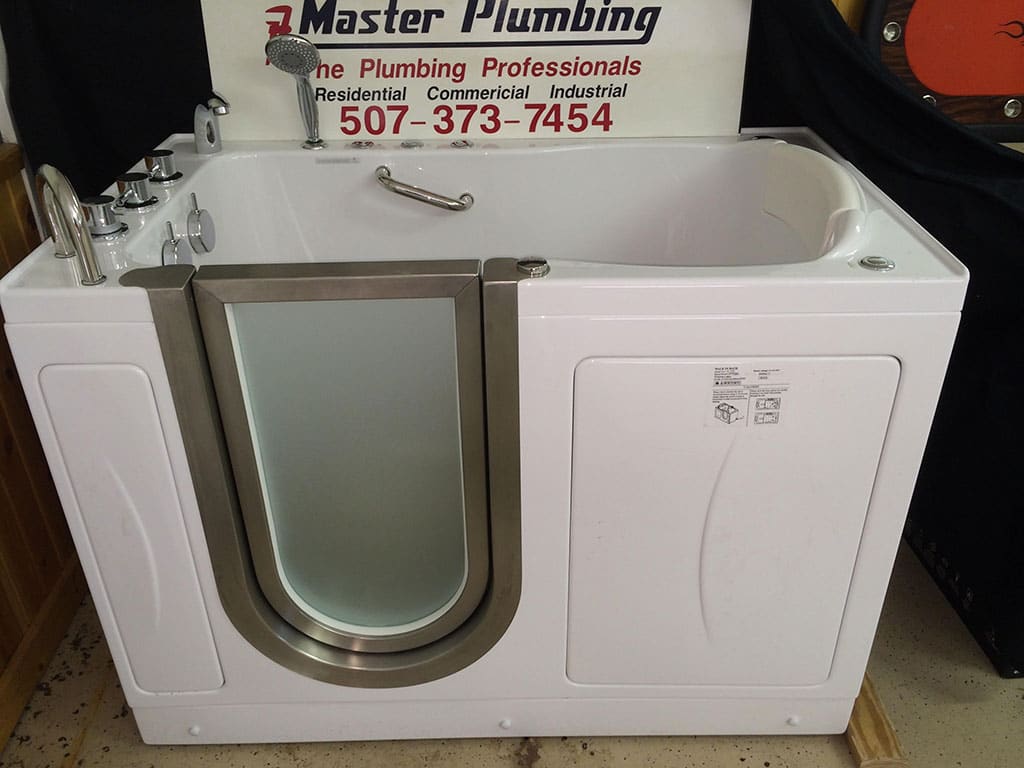 Walk-in tub display